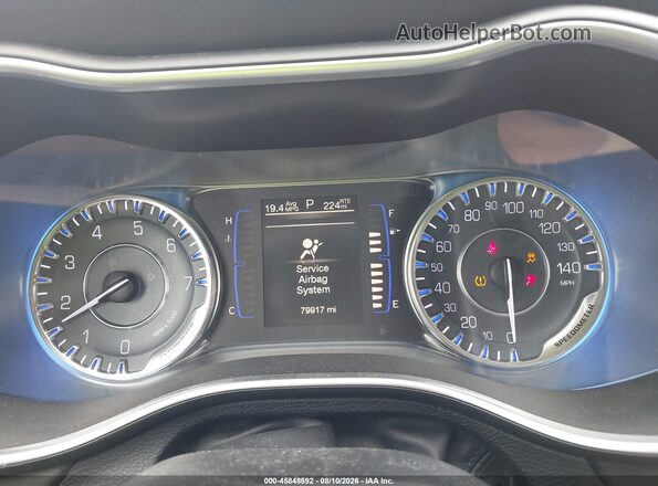 1C3CCCAB4GN100951 2016 CHRYSLER 200 Серебряный Вид задних сидений