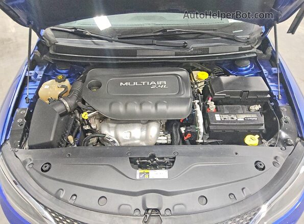 1C3CCCAB4GN172975 2016 CHRYSLER 200 Blue Engine compartment view
