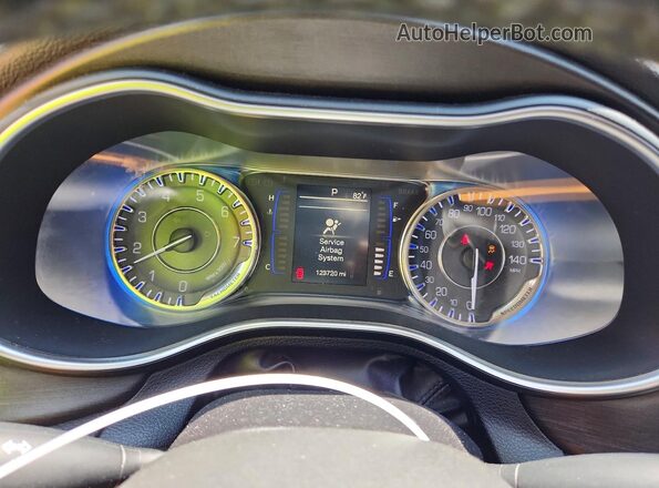 1C3CCCAB4GN192000 2016 CHRYSLER 200 Gray Vista del cuadro de instrumentos