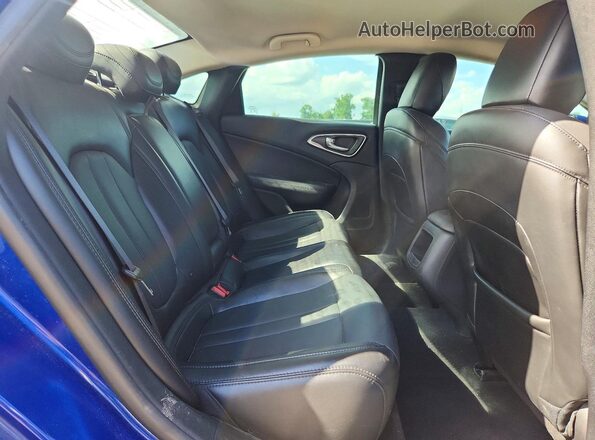 1C3CCCAB4HN505015 2017 CHRYSLER 200 Blue 