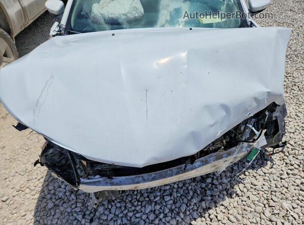 1C3CCCAB5GN126569 2016 CHRYSLER 200 Белый Вид задней части салона