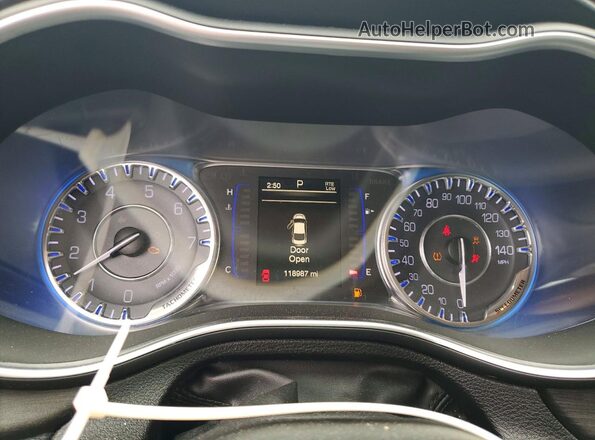 1C3CCCAB5HN507551 2017 CHRYSLER 200 Серый Вид щитка приборов