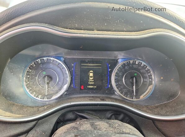 1C3CCCAB7GN177667 2016 CHRYSLER 200 Белый Вид щитка приборов
