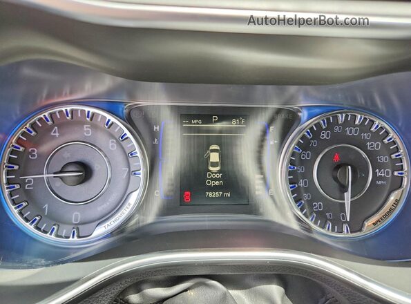1C3CCCABXHN505360 2017 CHRYSLER 200 Черный Вид щитка приборов