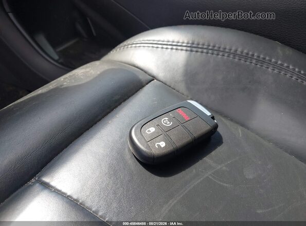 1C3CCCAG3HN510234 2017 CHRYSLER 200 Red Dashboard view