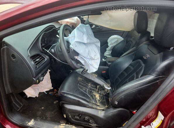 1C3CCCBB5GN122455 2016 CHRYSLER 200 Maroon Front interior view