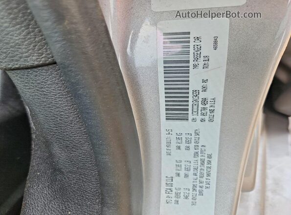 1C3CCCCB1GN134228 2016 CHRYSLER 200 Silver Vista del compartimento del motor