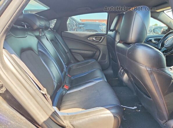 1C3CCCDG4GN105509 2016 CHRYSLER 200 Black Widok tylnych siedzeń