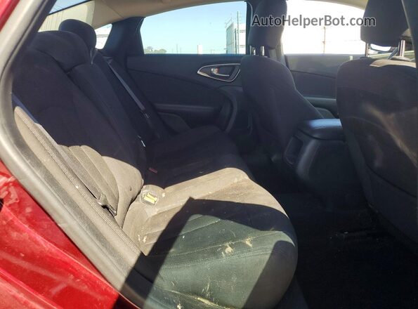 1C3CCCFB1GN134905 2016 CHRYSLER 200 Бордовый Вид задних сидений