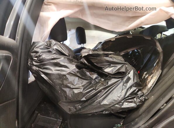 1C3CCCFB8HN501347 2017 CHRYSLER 200 Серый Вид задних сидений