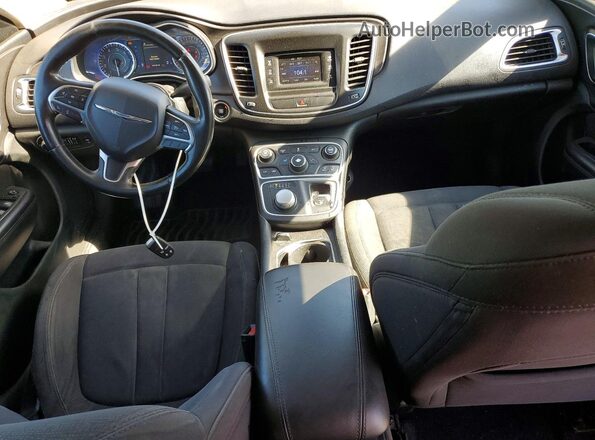 1C3CCCFBXHN502452 2017 CHRYSLER 200 Gray Вид панелі приладів