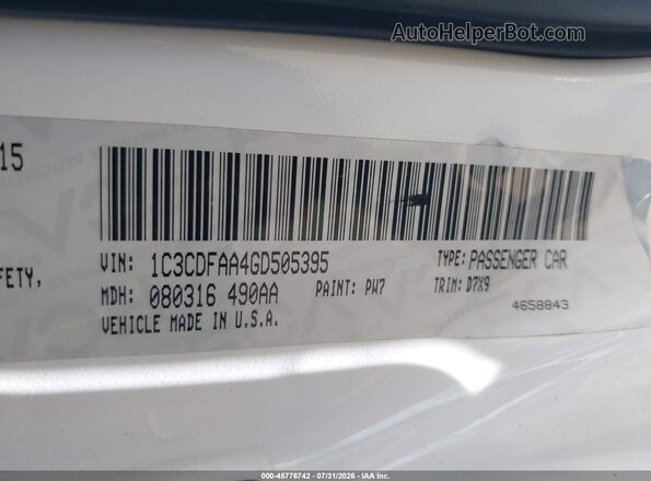 1C3CDFAA4GD505395 2016 DODGE DART White ძრავის განყოფილების ხედი
