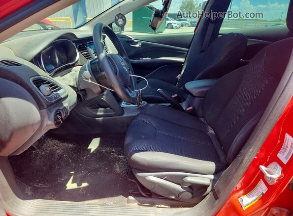 1C3CDFAA5GD701040 2016 DODGE DART Красный Вид салона спереди