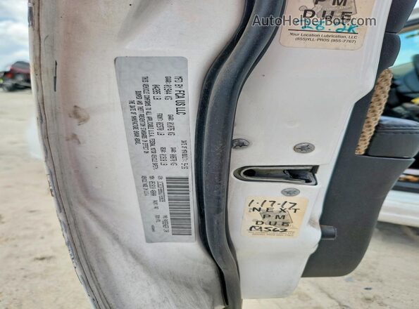 1C3CDFBB8GD769839 2016 DODGE DART White ძრავის განყოფილების ხედი