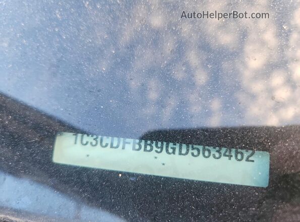 1C3CDFBB9GD563462 2016 DODGE DART Charcoal Vista del compartimento del motor