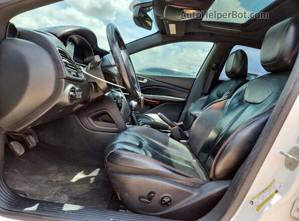 1C3CDFEB2GD584858 2016 DODGE DART Белый Вид салона спереди