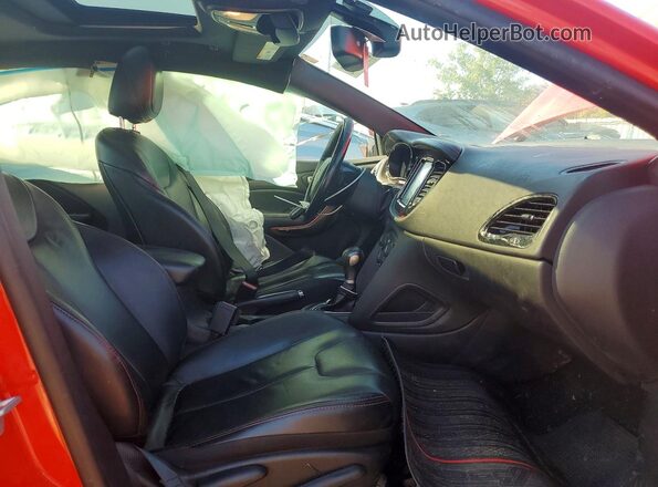 1C3CDFEB9GD722623 2016 DODGE DART Red Вид салону спереду