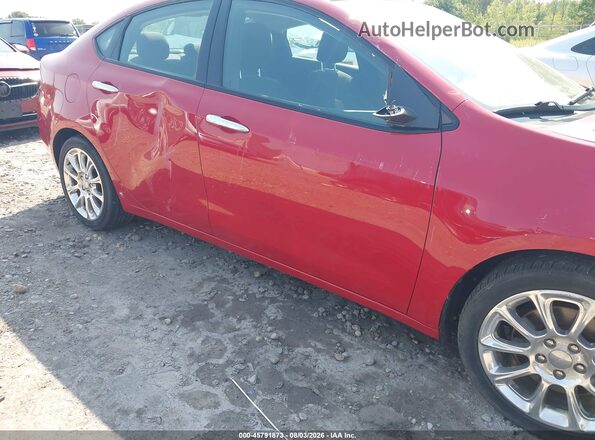 1C3CDFFA2GD821886 2016 DODGE DART Red Вид задньої частини салону
