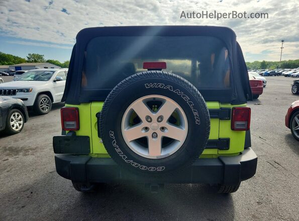 1C4AJWAG6GL343159 2016 JEEP WRANGLER Green Հետևի տեսք