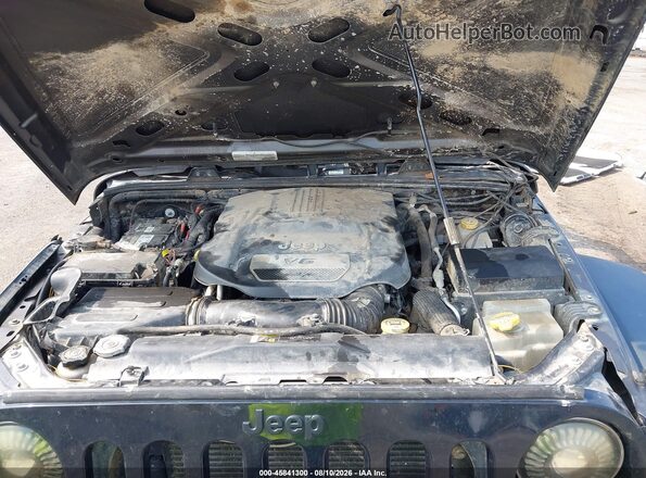 1C4BJWDG1JL850882 2018 JEEP WRANGLER Silver Rear view