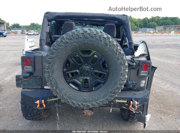 1C4BJWDG1JL850882 2018 JEEP WRANGLER Silver 