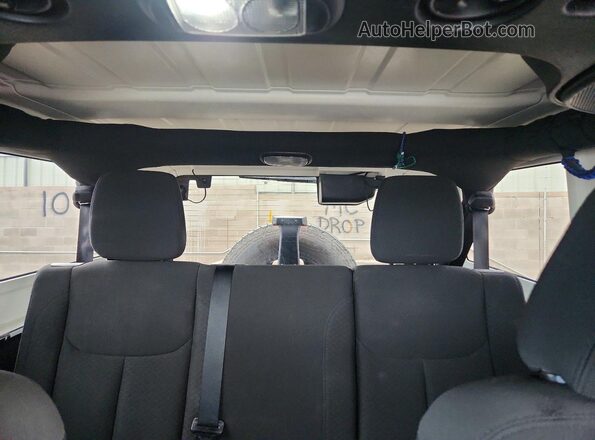 1C4BJWDG2GL209801 2016 JEEP WRANGLER White Հետևի նստատեղերի տեսք