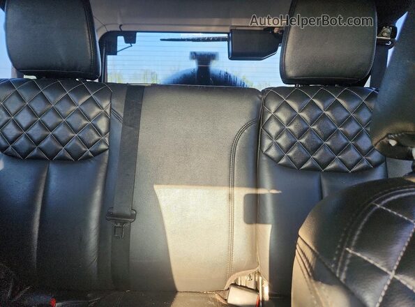 1C4BJWDG2GL309266 2016 JEEP WRANGLER White უკანა სავარძლების ხედი