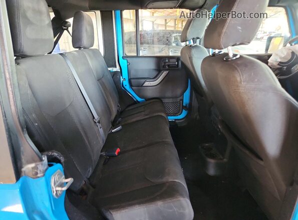 1C4BJWDG2HL640527 2017 JEEP WRANGLER Синий Вид задних сидений
