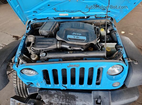 1C4BJWDG2HL640527 2017 JEEP WRANGLER Синий Вид задней части салона
