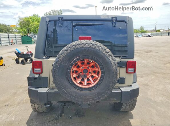 1C4BJWDG2JL805174 2018 JEEP WRANGLER Brown უკანა ხედი