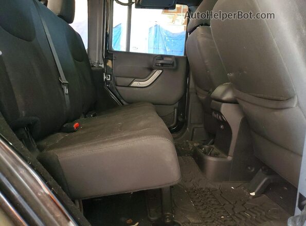 1C4BJWDG3GL101512 2016 JEEP WRANGLER Black Rear seats view