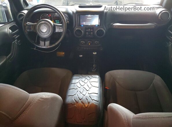 1C4BJWDG3HL547869 2017 JEEP WRANGLER Charcoal Вид панелі приладів