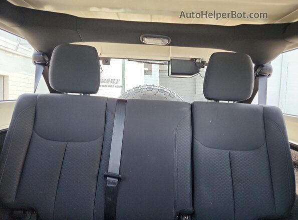 1C4BJWDG3JL851046 2018 JEEP WRANGLER Gray Widok tylnych siedzeń