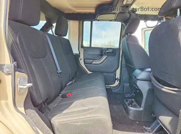 1C4BJWDG3JL864427 2018 JEEP WRANGLER Green Vista interior trasera