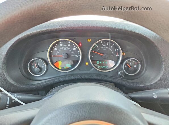 1C4BJWDG5GL150677 2016 JEEP WRANGLER White ხელსაწყოთა პანელის ხედი