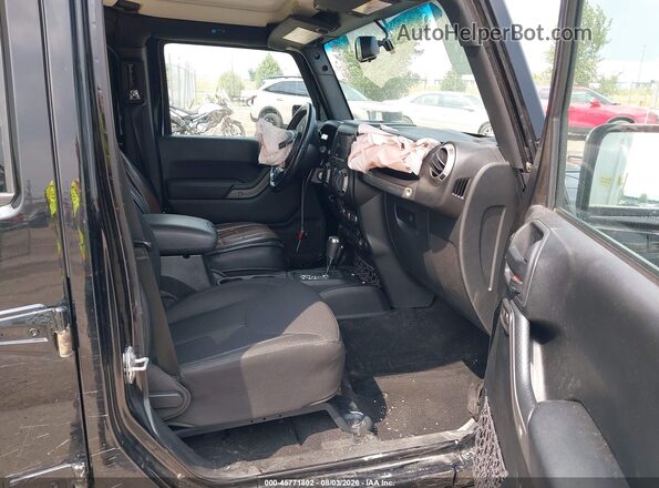 1C4BJWDG5GL243442 2016 JEEP WRANGLER UNLIMITED Black წინა სალონის ხედი