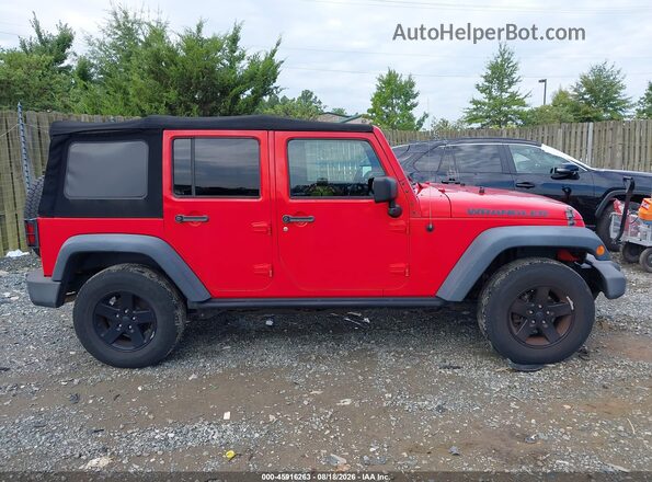 1C4BJWDG6GL105022 2016 JEEP WRANGLER UNLIMITED Красный Вид задней части салона