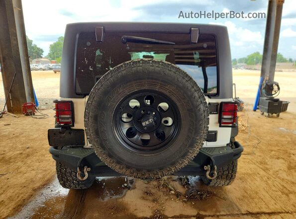 1C4BJWDG6GL112259 2016 JEEP WRANGLER White Вид ззаду