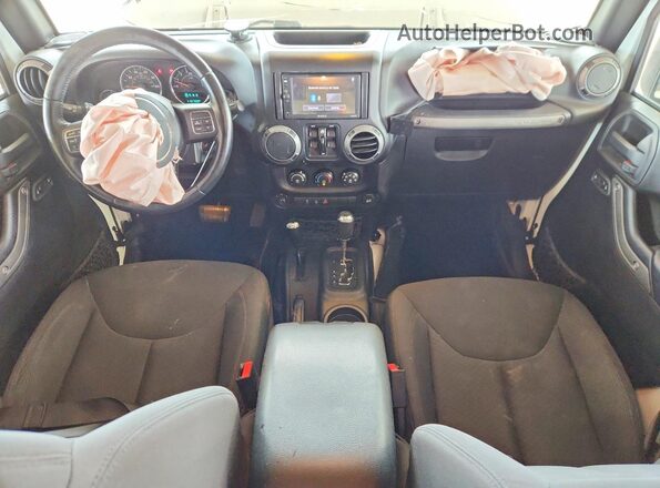 1C4BJWDG6GL112259 2016 JEEP WRANGLER White Вид панелі приладів