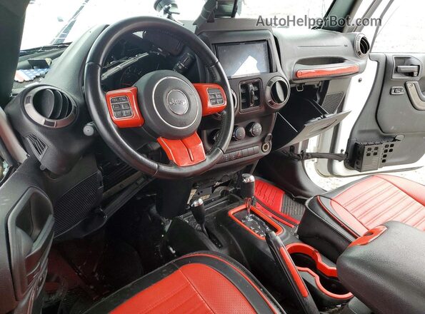 1C4BJWDG6HL554881 2017 JEEP WRANGLER White Առջևի վահանակի տեսք