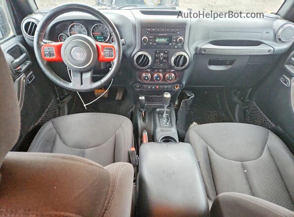 1C4BJWDG6HL576069 2017 JEEP WRANGLER Black Вид панелі приладів