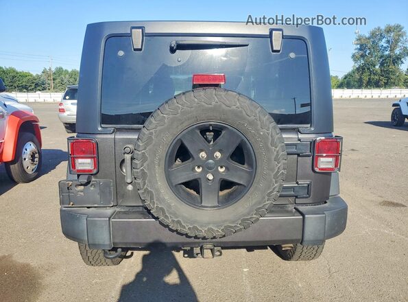 1C4BJWDG6HL679363 2017 JEEP WRANGLER Серый Вид сзади