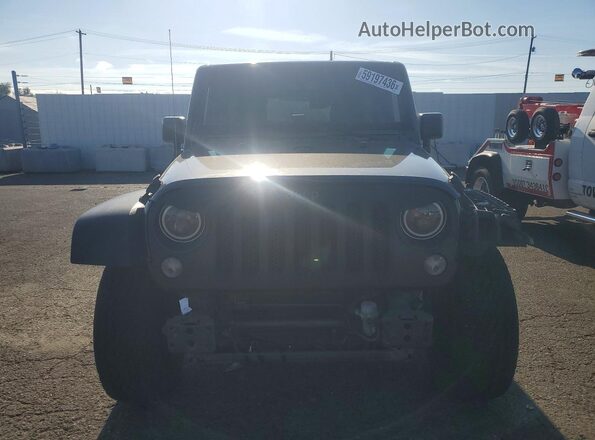 1C4BJWDG6HL679363 2017 JEEP WRANGLER Серый Вид спереди