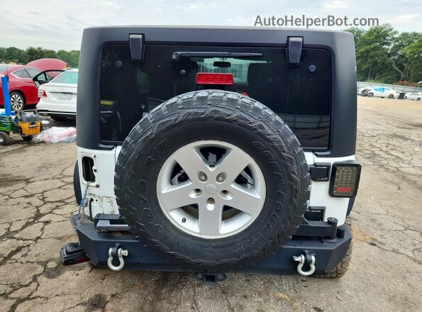 1C4BJWDG7JL809057 2018 JEEP WRANGLER Белый Вид сзади