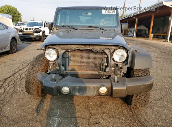 1C4BJWDG7JL810970 2018 JEEP WRANGLER Gray Widok z przodu