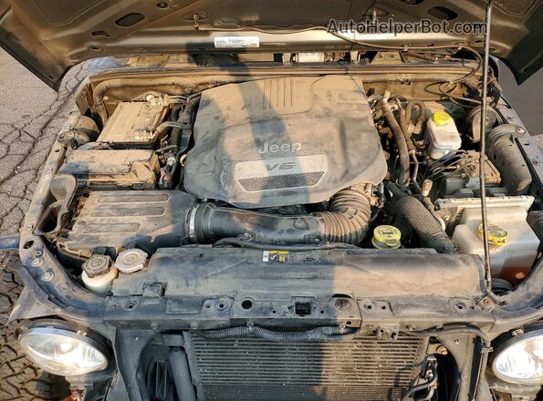 1C4BJWDG7JL810970 2018 JEEP WRANGLER Gray Widok komory silnika