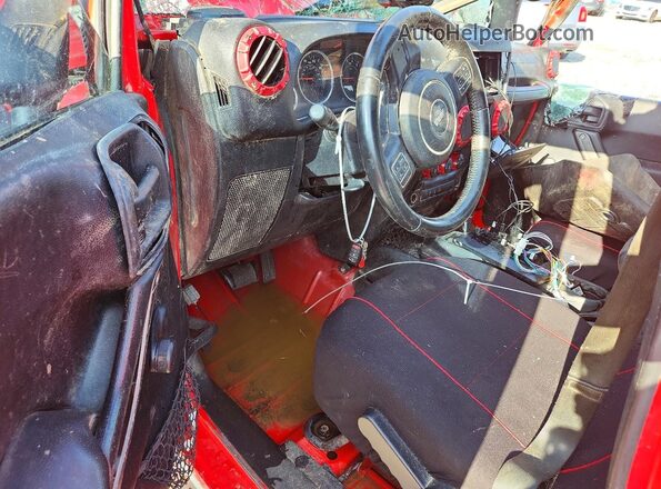1C4BJWDG8GL146963 2016 JEEP WRANGLER Red Dashboard view