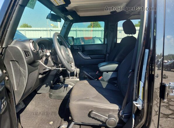 1C4BJWDG8HL695306 2017 JEEP WRANGLER Black წინა სალონის ხედი