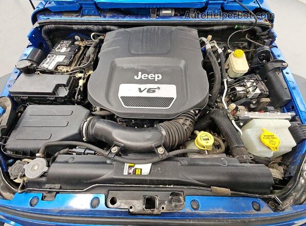 1C4BJWDG9GL179261 2016 JEEP WRANGLER Blue Vista del compartimento del motor