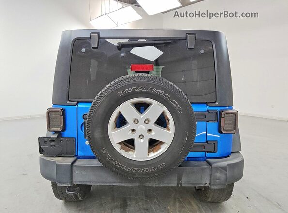1C4BJWDG9GL179261 2016 JEEP WRANGLER Blue Vista trasera